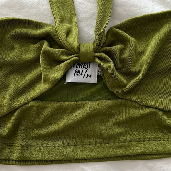 BRAND NEW Princess Poly - Picture 2 of 3